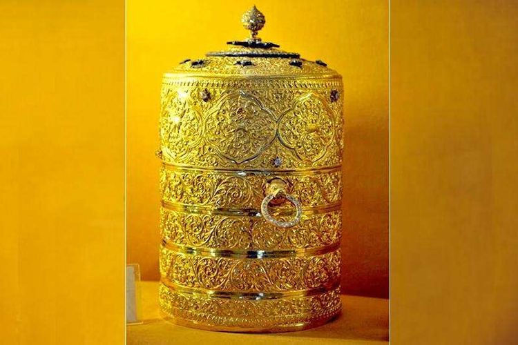 Inilah kotak makan berlapis emas yang dicuri dari Museum Nizam. Museum tersebut menyimpan artefak milik keluarga penguasan Hyderabad sebelum masuk menjadi bagian India di 1948.