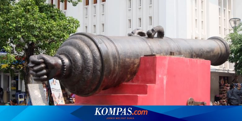 Bukan Porno Ini Arti Hiasan Jari Di Meriam Si Jagur