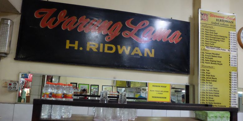 Warung Lama Haji Ridwan sejak 1925 di Pasar Besar Malang.