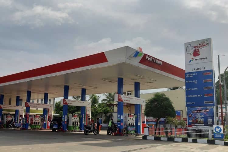 Perbandingan Harga BBM Pertamina, BP, dan Vivo Per 18 April 2026, Shell  Kosong