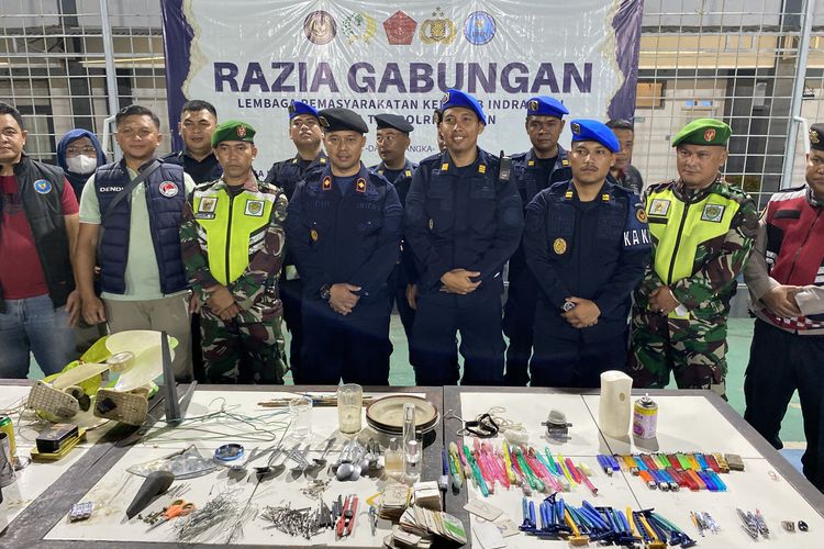 Parfum hingga Pengharum Ruangan Disita di Lapas Indramayu, Banyak Temuan Saat Razia Gabungan