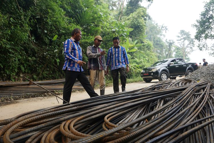 Pulihkan Jalan Ambruk Akibat Longsor di Deli Serdang, TPT Senilai Rp 6,1 M dari Dana TKD Tambahan Dibangun