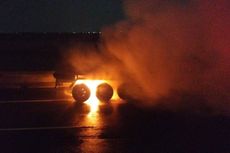 Truk Muatan Gas SNG Kosong Terbakar di Tol KLBM, Tidak Ada Korban Jiwa