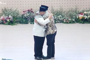 Prabowo Teriakkan 'Free Palestine', Langsung Dipeluk Dubes Palestina