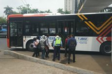 Bus Gratis Telah Beroperasi Angkut Penumpang di Halte Polda Metro