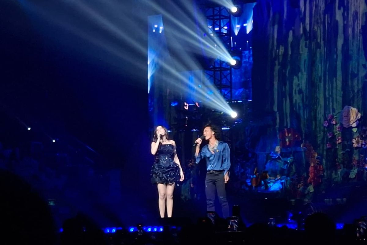 Kaka Slank Jadi Penampil Kejutan di Konser Mahalini di Istora Senayan