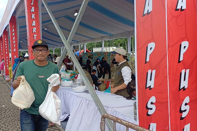 Pemerintah Bagi 100.000 Paket Sembako Senilai Rp 30 M Ke Warga Jakarta