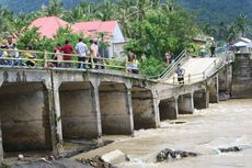 Empat Jembatan Rusak Parah Akibat Banjir Solok Selatan, Akses Warga Terputus