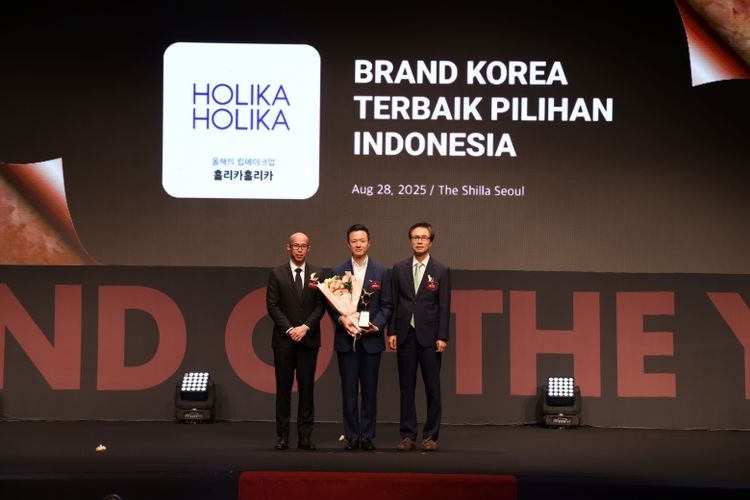 Holika Holika terpilih sebagai "Lip Makeup Brand of the Year 2025".