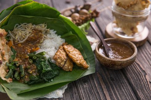 Resep Pecel Khas Semarang, Hidangkan dengan Kerupuk Karak