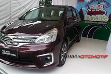 Nissan Jaring Minat Varian Baru Grand Livina 