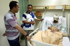 Hari Ini, Tim Dokter Tentukan Operasi Selaput Mata Novel Baswedan