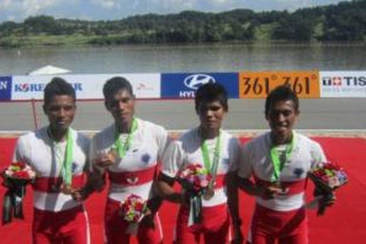 Tim dayung Indonesia meraih medali perunggu Asian Games 2014, Kamis (25/09/2014)