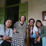 Dari Depok sampai Kesemsem Lasem, Kisah Tiga Lulusan FIB UI Berkontribusi ke Masyarakat  