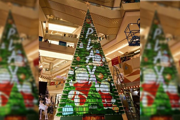 Pohon natal Xiaomi yang disusun dari smartphone Mi Play dan pecahkan Guiness Book of Record