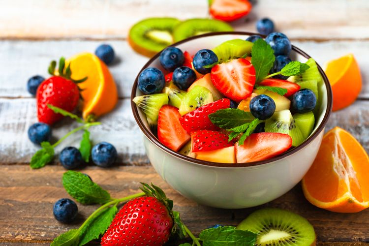 Memahami buah yang mengandung gula rendah sangatlah penting agar kadar gula di dalam tubuh tidak naik secara tiba-tiba saat buka puasa.