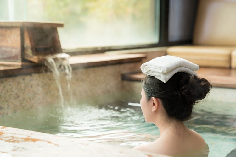 Ilustrasi onsen di Jepang.