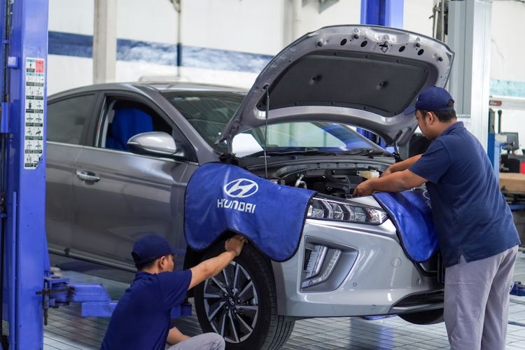 Perbaikan mobil di bengkel resmi Hyundai Solo Baru