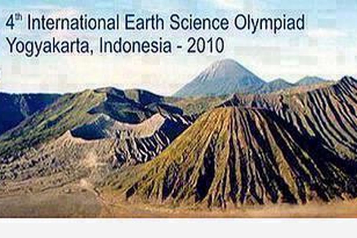 Tim IESO Indonesia 2010 ini antara lain Ardy Ramadhan (SMAN 48 Jakarta), Asri Oktavioni (SMAN 8 Jakarta), Ega Gita Prasastia (SMAN 2 Purwokerto), Fajar Febiani Amanda (SMAN 1 Banjarnegara), I Wayan Punia Raharja (SMAN 1 Amlapura), Kamil Ismail (MAN Insan Cendikia Serpong Banten), Mikey (SMAN 1 Pekanbaru), dan Rio Priandri nugroho (SMAN 3 Yogyakarta).