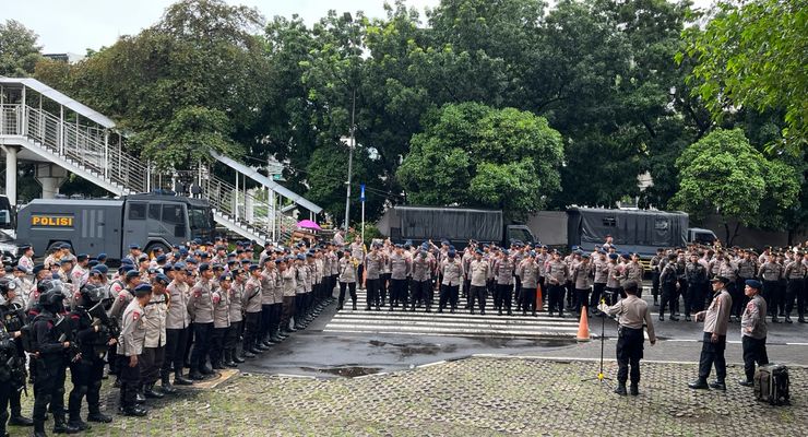 Jelang Pembekalan Antikorupsi Capres-Cawapres, Ratusan Personel Polisi Disiagakan di KPK