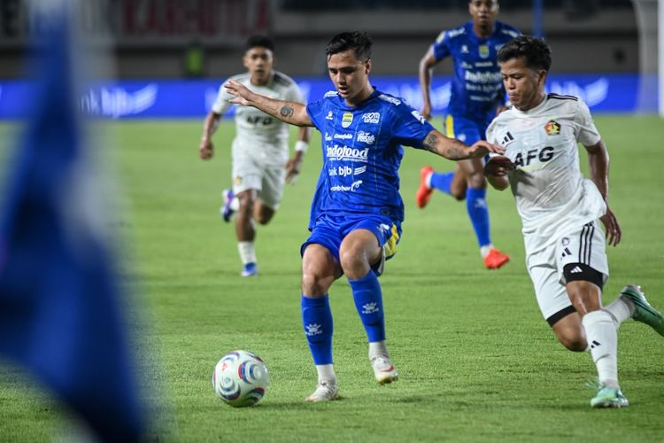 Hasil HT Persib Vs Persik 0-0: Gol Macan Putih Dianulir, Maung Hadapi Kebuntuan