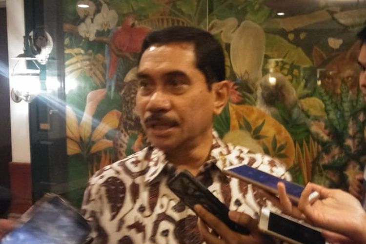 Kepala Badan Nasional Penanggulangan Terorisme (BNPT) Komjen (Pol) Suhardi Aliussaat ditemui saat acara rapat koordinasi pelaksanaan penanggulangan teroris di Hotel Borobudur, Jakarta, Senin (30/9/2019).   