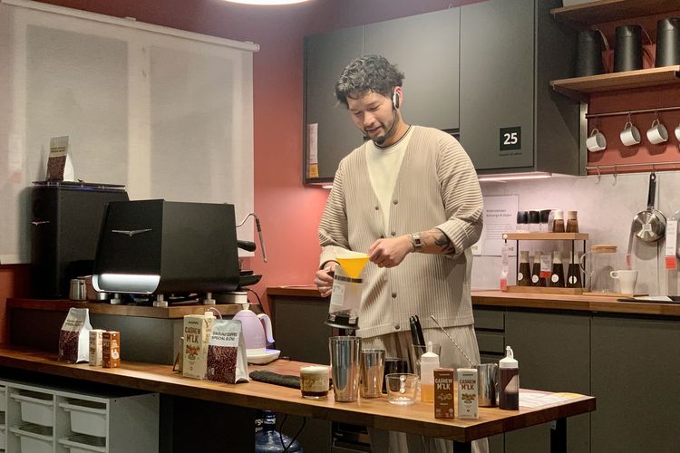 Rahasia Bikin Kopi Enak di Rumah ala Barista Juara Dunia, Ini Tipsnya