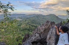 Indahnya Sunset dan Sawah Jaring Laba-laba dari Puncak Empo Sanga, NTT