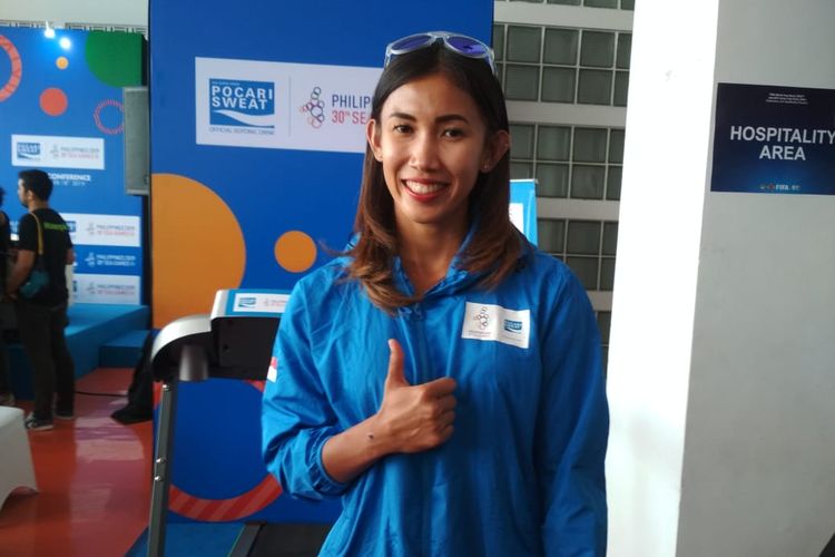 Atlet putri lari halang rintang Indonesia, Emilia Nova, di acara Pocari SEA Games 2019 di Royal Box, Stadion Utama Gelora Bung Karno, Senin, 18 November 2019.