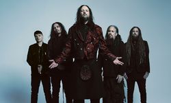 Gitaris KoRn Brian Welch Membuka Pusat Perawatan Kesehatan Mental