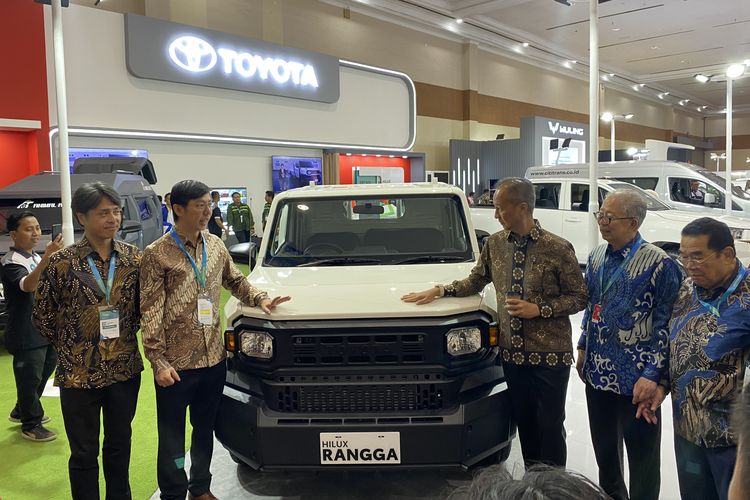 Soal Hilux Rangga CBU Thailand, Menperin Sentil Toyota