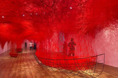 Merenungi Arti Kehidupan lewat Pameran Chiharu Shiota di Museum MACAN