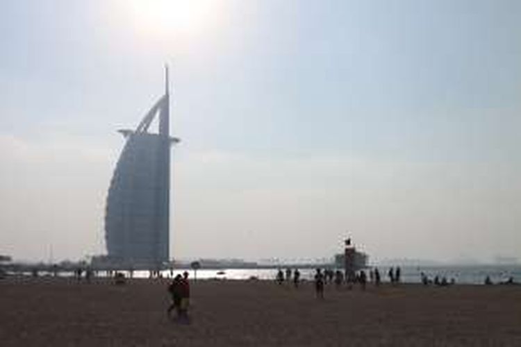 Burj Al Arab, bangunan paling ikonik di Dubai