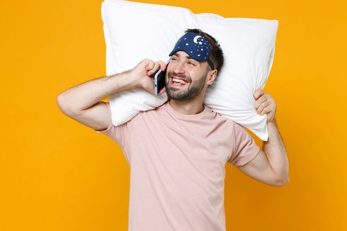 Tak Selalu Romantis, Ini 3 Bahaya Sleep Call untuk Kesehatan