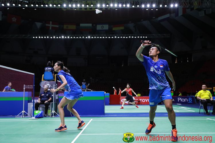 Hafiz Faizal/Gloria Emanuelle Widjaja saat berlaga di babak perempat final Thailand Masters 2020 di Indoor Stadium Huamark, Bangkok, Thailand, Jumat (24/1/2020). 