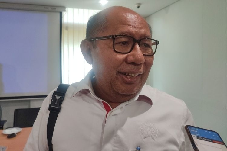 Anggota Komisi D DPRD DKI Jakarta dari Fraksi PDI Perjuangan, Pantas Nainggolan di Gedung DPRD DKI Jakarta, Senin (26/6/2023).
