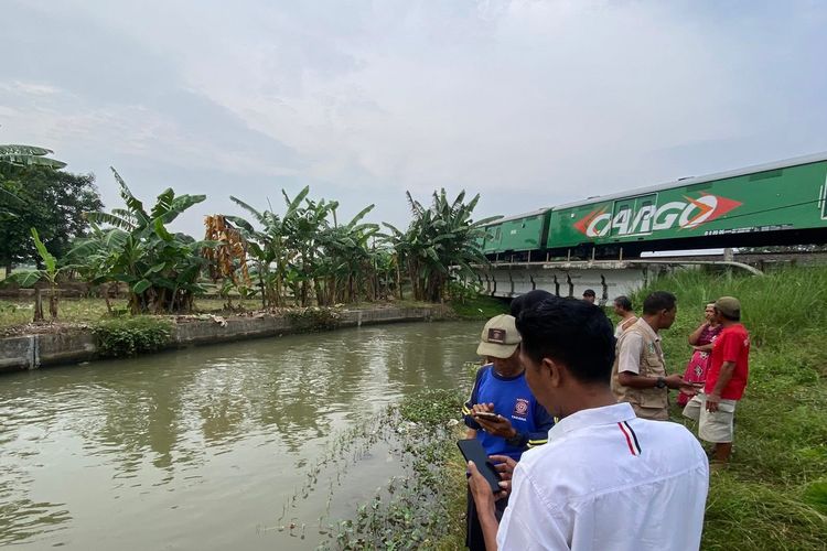 Pamit Berendam di Sungai, Pria Penderita Lumpuh Layu di Indramayu Ditemukan Tewas