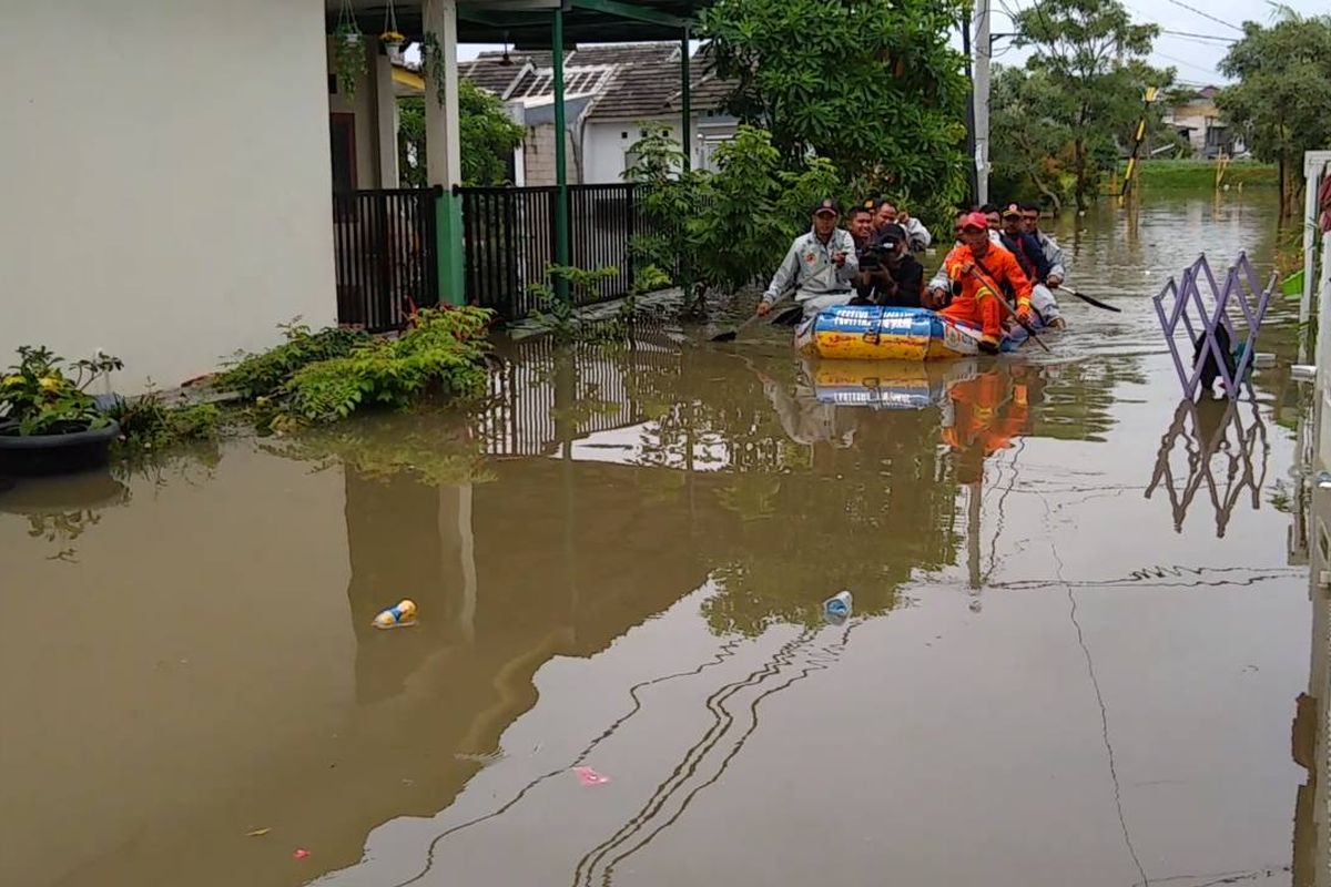 Banjir di Garden City Residence Periuk Tangerang, Minggu (2/2/2020)