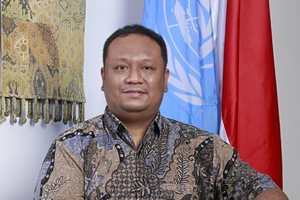 Kisah Alumnus Unair, Erlangga Kuliah di 3 Negara dan Berkarier di Lembaga PBB