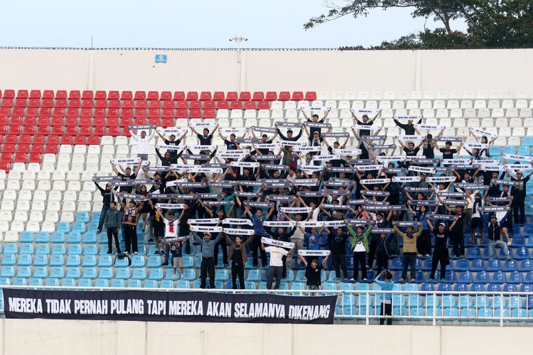 Saat 135 Nama Korban Tragedi Kanjuruhan Kembali Hadir di Tengah Gemuruh Stadion...