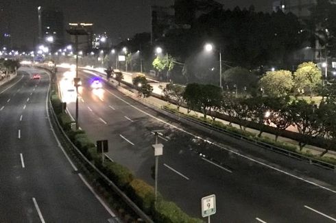 Kecelakaan Beruntun di Tol Semanggi-Cawang, 1 Orang Tewas