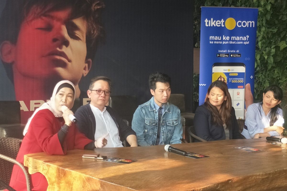 Pihak promotor Full Color Entertainment dalam konferensi pers konser Charlie Puth di Menara Imperium, Jakarta Selatan, Selasa (16/10/2018).