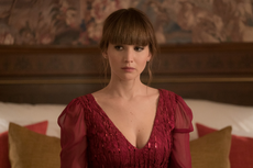 Sinopsis Red Sparrow, Mantan Balerina yang Menjelma Menjadi Mata-mata