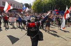 Factory Workers Reject Lukashenko’s Visit as Protests Grow