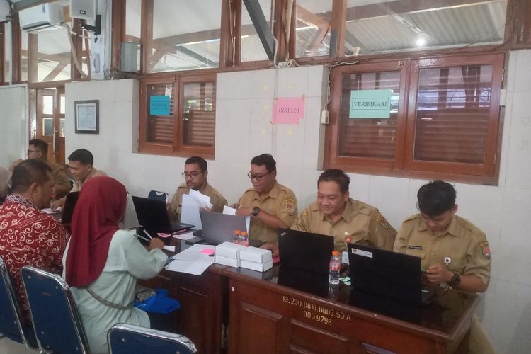 Pendaftaran SPMB untuk jenjang TK, SD, dan SMP negeri di Kota Semarang dibuka secara online.