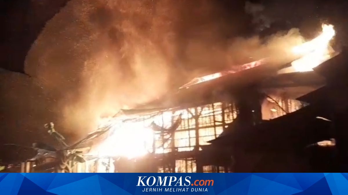 Kandang Ayam Broiler 2 Lantai di Kuningan Terbakar Hebat, Puluhan Ribu Ekor Mati, Rugikan Rp 479 Juta