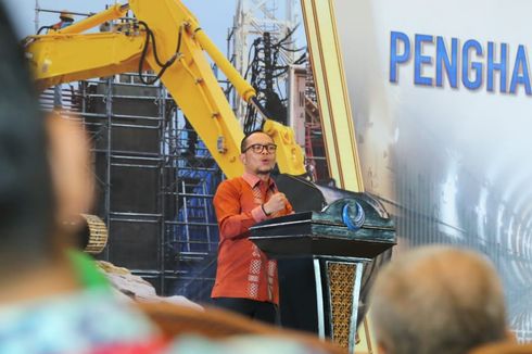 Menteri Tenaga Kerja Beri Penghargaan K3 untuk Gubernur dan Pengusaha