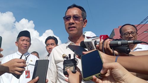 Munculnya Nama Heru Budi dalam Bursa Cagub Jakarta Pilkada 2024...