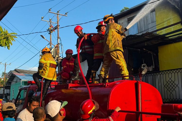 Rumah Dua Lantai di Balikpapan Dilalap Api, Balita Alami Luka Bakar 80 Persen