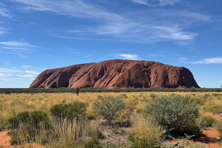 Uluru-Kata Tjuta National Park, salah satu tempat wisata di Australia.